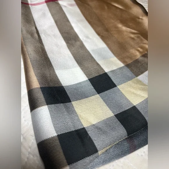 Tartan Plaid 100% Silk Heritage Check Scarf Wrap Neutral Camel/Black Equestrian - Picture 5 of 9